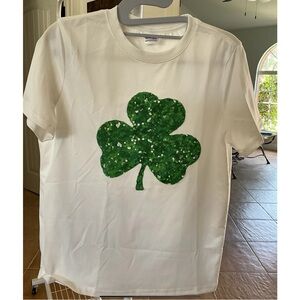 Gildan White Tee Shirt with Green Sequin Shamrock, runs large, 18” chest